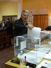 Гласоподавател от град Сливница дава своят глас!